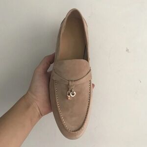 summer charms walk suede Soft loafer nude Size 37